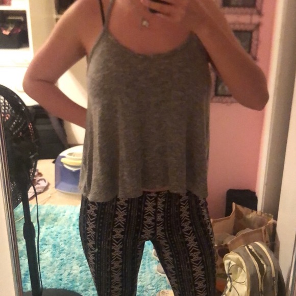Super stretchy & comfy grey knit crop tank! - Picture 2 of 3
